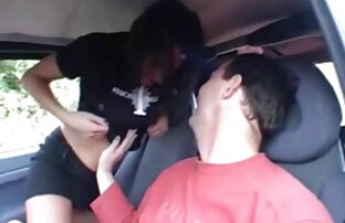 XXX Super videos pornos mhm Fine Chick chupa la polla y se burla con la boca llena