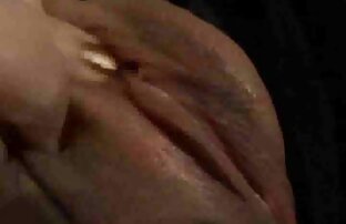 XXX Pequeña rubia con trio de sexso tetas pequeñas